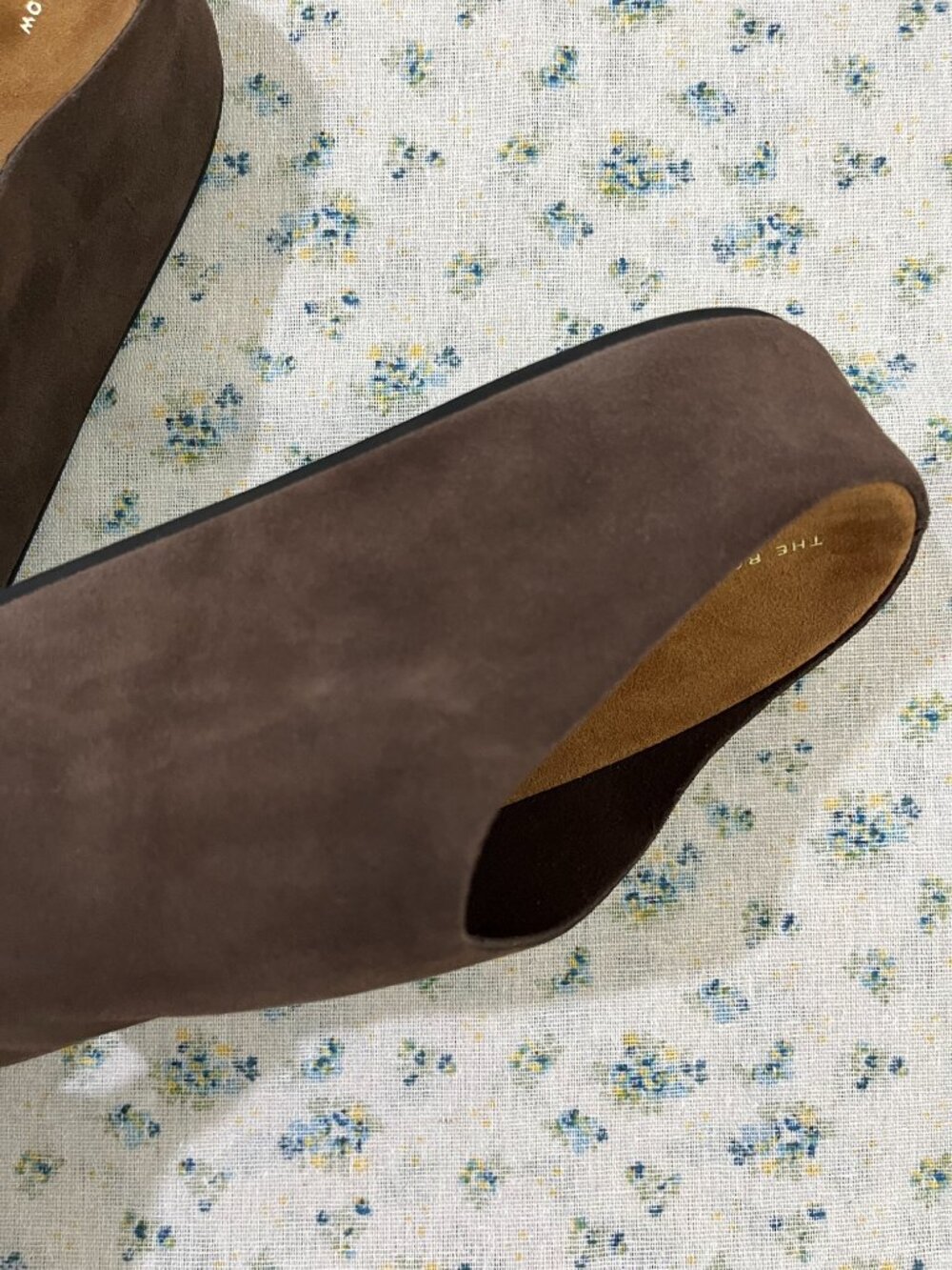 The Row Hugo Suede Mules Brown - Picture 9 of 9